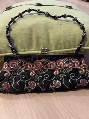 Black Embroidered Beaded Handle Evening Clutch